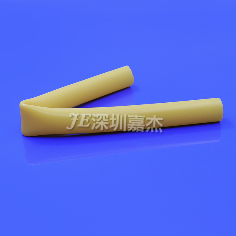 男生猛操女生网站双色硅胶管